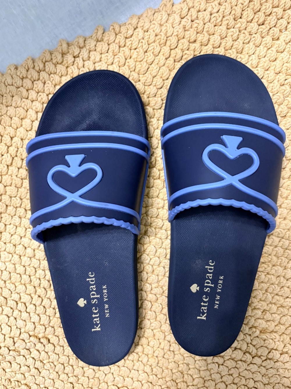 Kate Spade slides - Picture 1 of 3